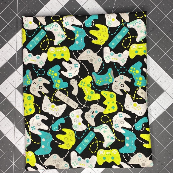 💯% Cotton Fabric🔥Gaming Controllers🎮Black w/ Teal, Neon,Grey, white,& green🎮 - Picture 1 of 2